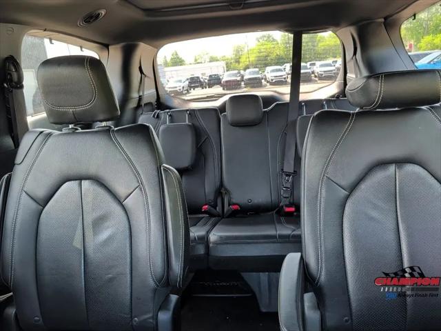 2018 Chrysler Pacifica Touring L Plus