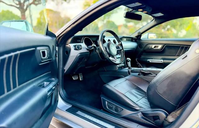 2020 Ford Mustang EcoBoost Premium Fastback
