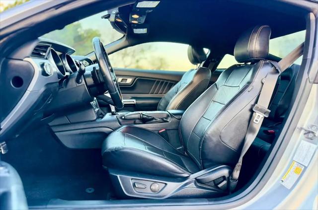 2020 Ford Mustang EcoBoost Premium Fastback