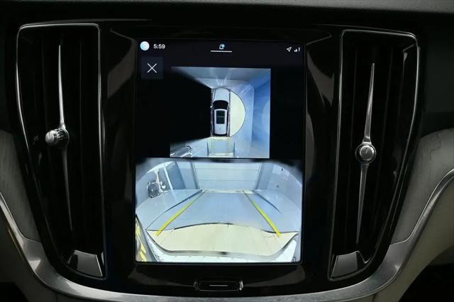 2025 Volvo V60 Cross Country Plus, B5 AWD Gas (mild hybrid)