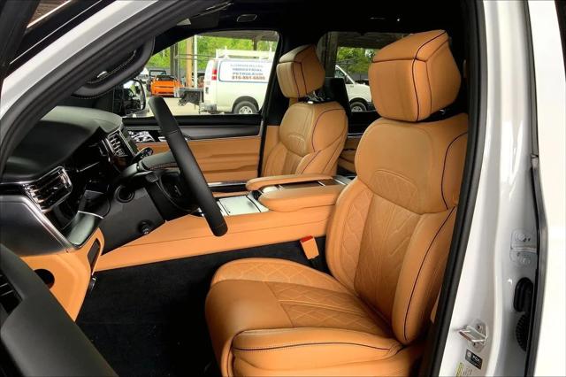 2026 Jeep Grand Wagoneer Summit Reserve 4x4