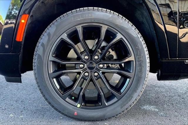 2026 Jeep Grand Wagoneer L Summit Reserve 4x4