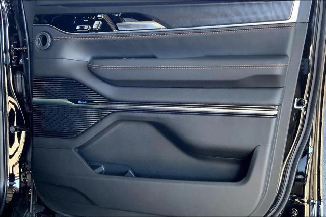 2026 Jeep Grand Wagoneer L Summit Reserve 4x4