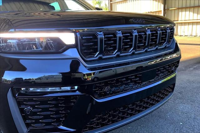 2026 Jeep Grand Cherokee L Summit 4x4