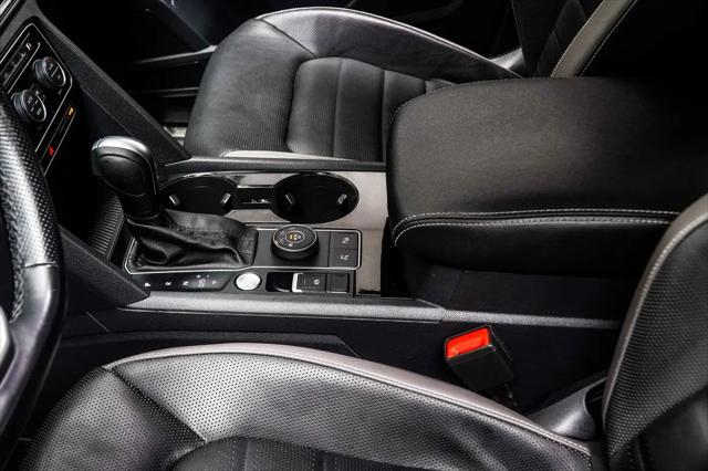 2020 Volkswagen Atlas Cross Sport 3.6L V6 SEL Premium R-Line
