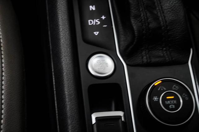 2020 Volkswagen Atlas Cross Sport 3.6L V6 SEL Premium R-Line