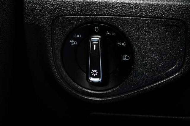 2020 Volkswagen Atlas Cross Sport 3.6L V6 SEL Premium R-Line