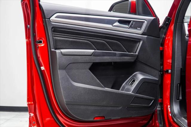 2020 Volkswagen Atlas Cross Sport 3.6L V6 SEL Premium R-Line
