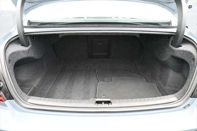 2024 Volvo S60 B5 Core Dark Theme