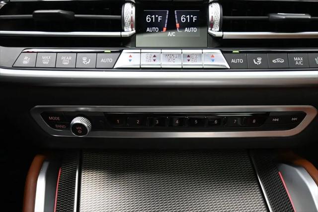 2021 BMW X6 M50i