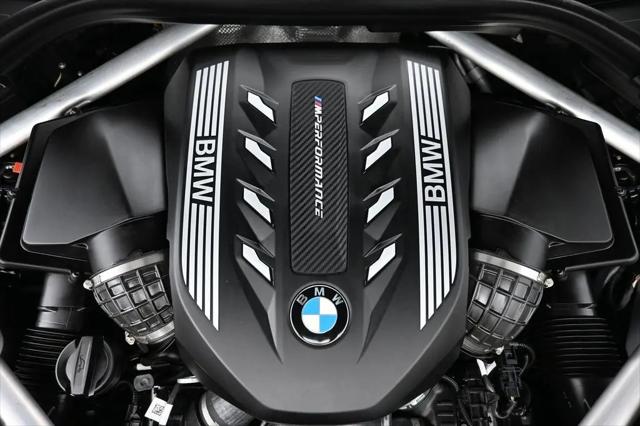 2021 BMW X6 M50i
