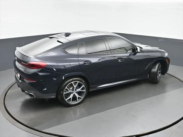 2021 BMW X6 M50i