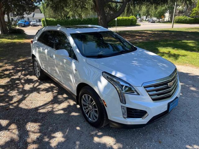 2017 Cadillac XT5 Luxury