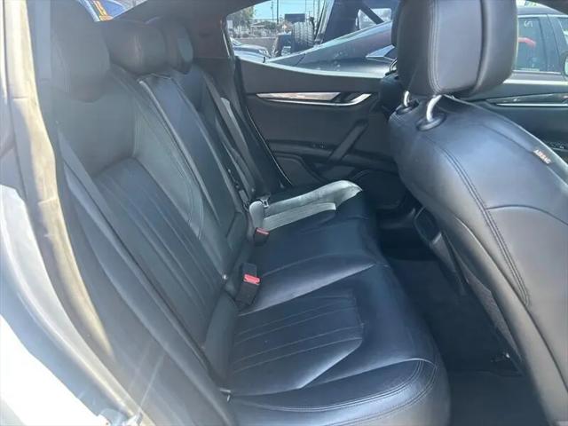2017 Maserati Ghibli Standard