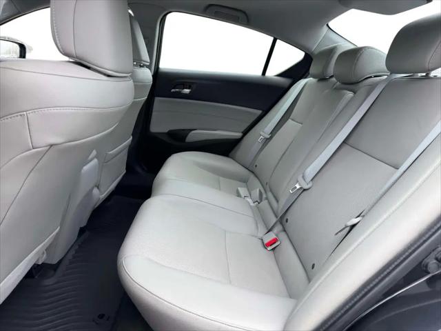 2016 Acura ILX Technology Plus Package