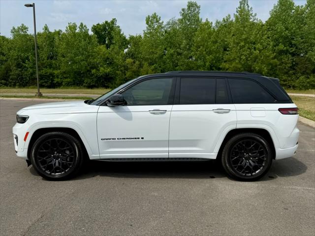 2025 Jeep Grand Cherokee Summit Reserve 4x4