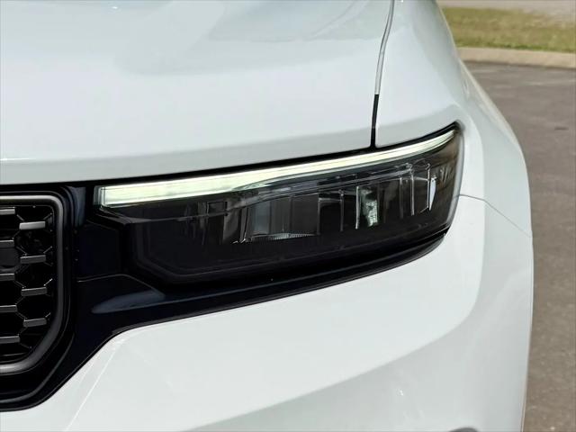 2025 Jeep Grand Cherokee Summit Reserve 4x4