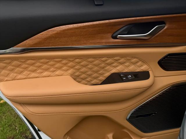 2025 Jeep Grand Cherokee Summit Reserve 4x4