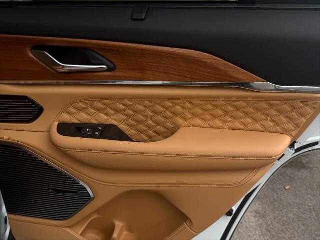 2025 Jeep Grand Cherokee Summit Reserve 4x4