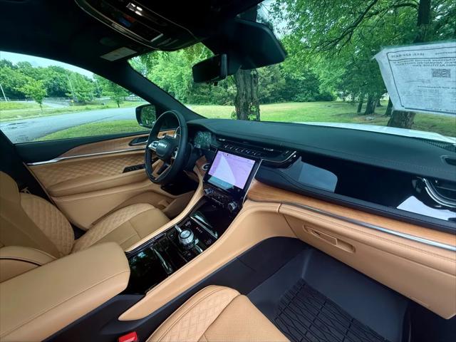 2025 Jeep Grand Cherokee Summit Reserve 4x4