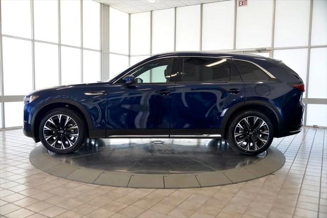 2024 Mazda X-90 Premium Plus