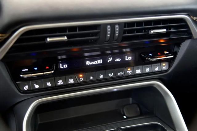 2024 Mazda X-90 Premium Plus