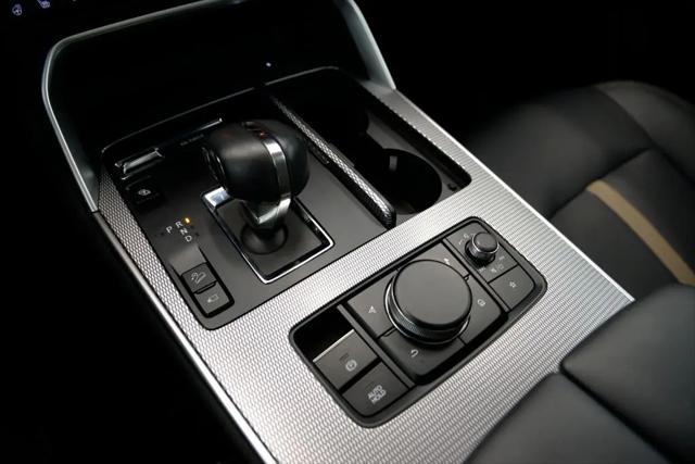 2024 Mazda X-90 Premium Plus