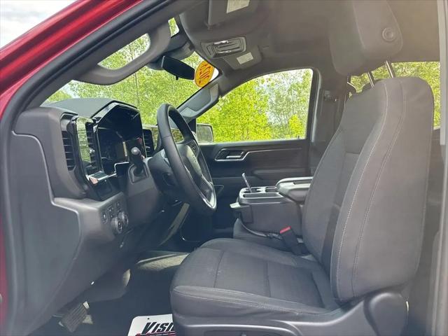 2023 Chevrolet Silverado 1500 4WD Crew Cab Short Bed RST