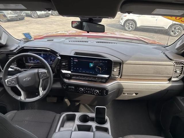 2023 Chevrolet Silverado 1500 4WD Crew Cab Short Bed RST