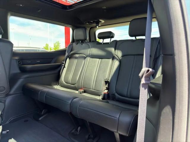 2026 Jeep Grand Wagoneer Limited Reserve 4x4