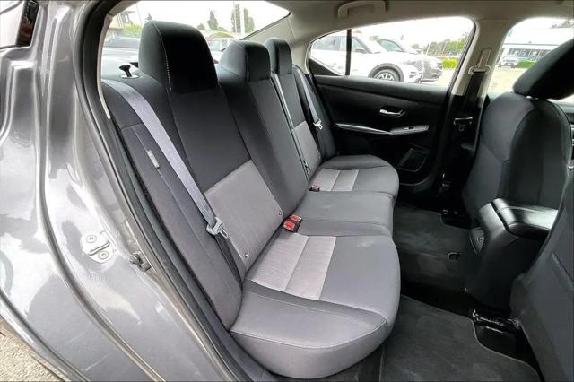 2023 Nissan Sentra SV Xtronic CVT