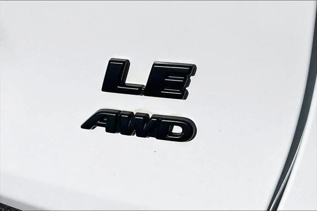 2021 Toyota RAV4 LE