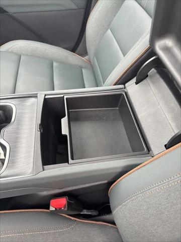 2024 GMC Acadia AWD AT4