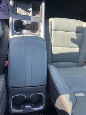 2024 GMC Acadia AWD AT4