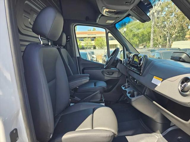 2026 Mercedes-Benz Sprinter 2500 Standard Roof 4-Cyl Diesel