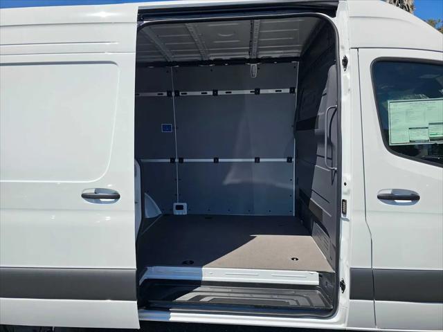 2026 Mercedes-Benz Sprinter 2500 Standard Roof 4-Cyl Diesel