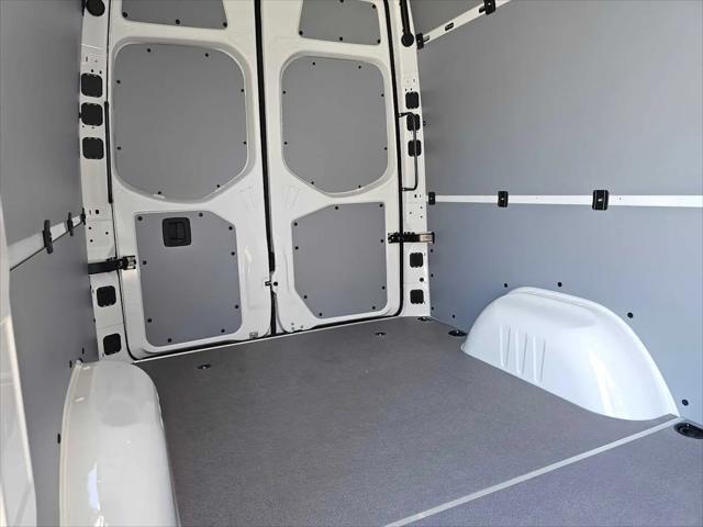 2026 Mercedes-Benz Sprinter 2500 Standard Roof 4-Cyl Diesel