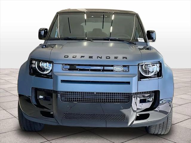 2026 Land Rover Defender P400 X-Dynamic SE
