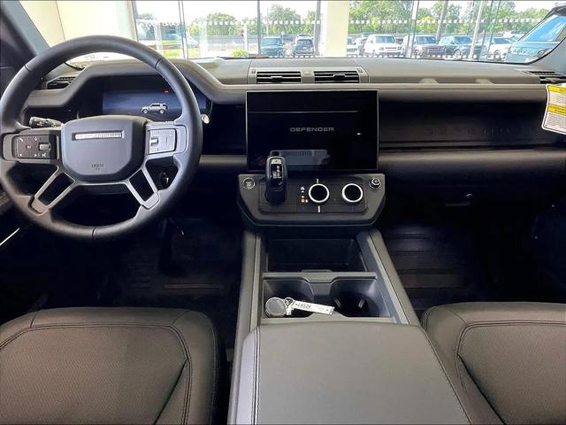 2026 Land Rover Defender P400 X-Dynamic SE