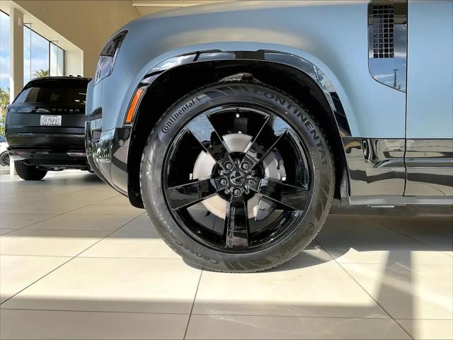 2026 Land Rover Defender P400 X-Dynamic SE