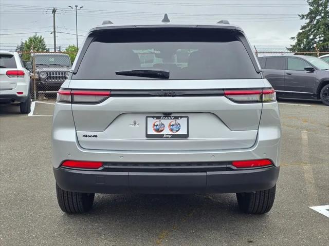 2025 Jeep Grand Cherokee Altitude X 4x4
