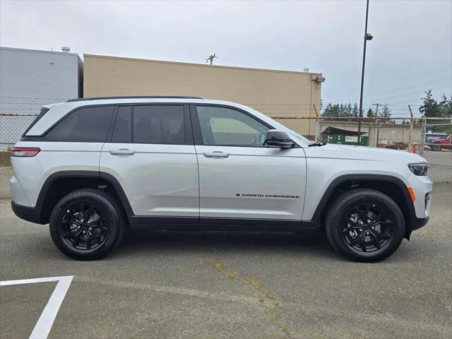2025 Jeep Grand Cherokee Altitude X 4x4