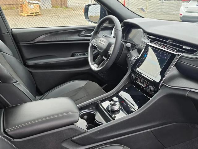 2025 Jeep Grand Cherokee Altitude X 4x4