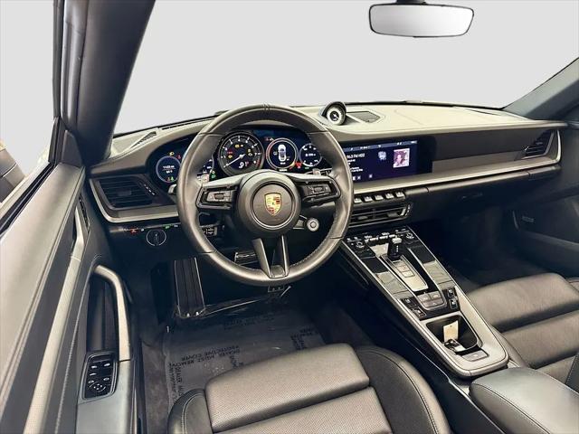 2020 Porsche 911 Carrera S Cabriolet