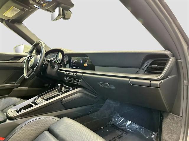 2020 Porsche 911 Carrera S Cabriolet