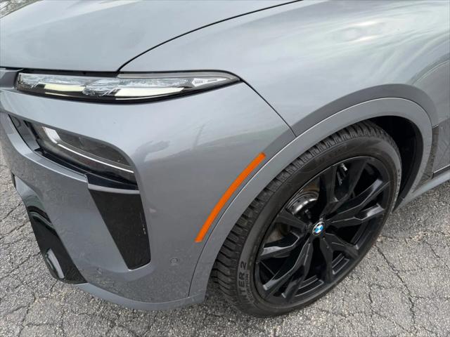 2024 BMW X7 M60i
