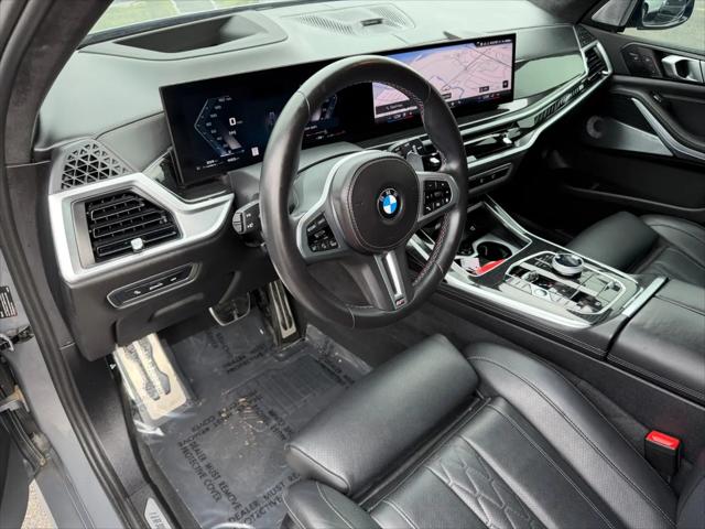 2024 BMW X7 M60i