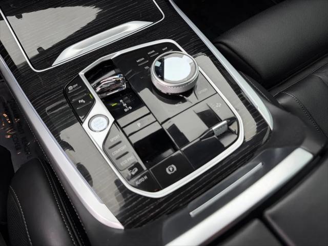 2024 BMW X7 M60i
