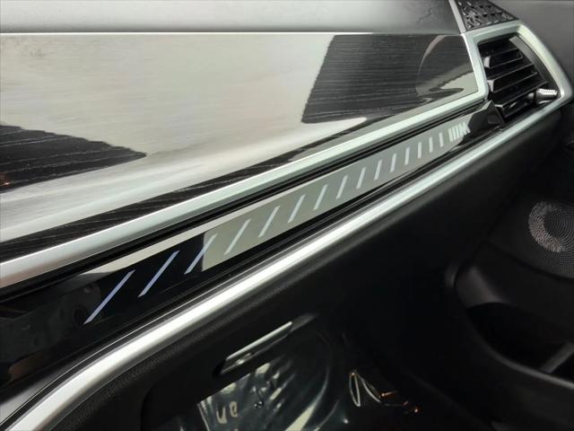 2024 BMW X7 M60i