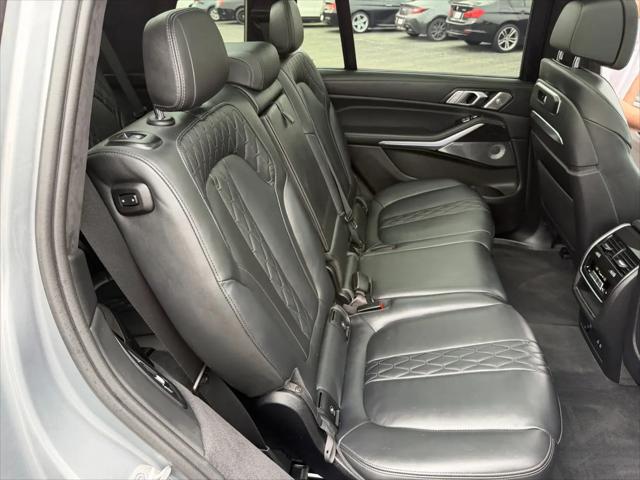 2024 BMW X7 M60i